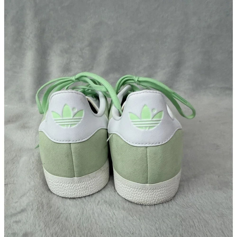 Adidas Gazelle Shoes Womens Size 9.5 Mint Green Suede Low Top Sneakers Trainers